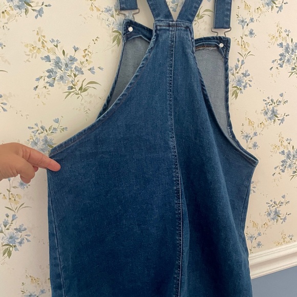 Sold 🪴

Denim Jumper - Picture 6 of 6